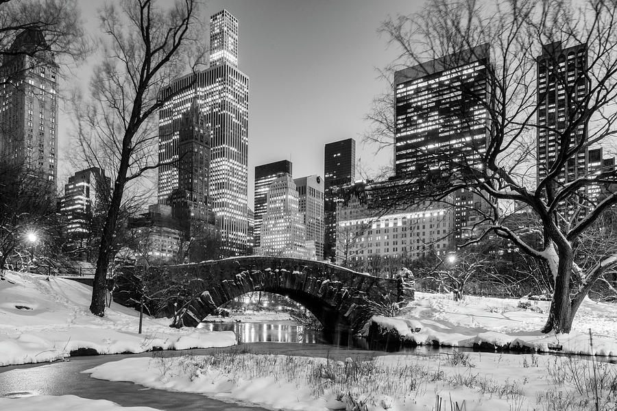 Gapstow Bridge and Snow Photograph by Randy Lemoine