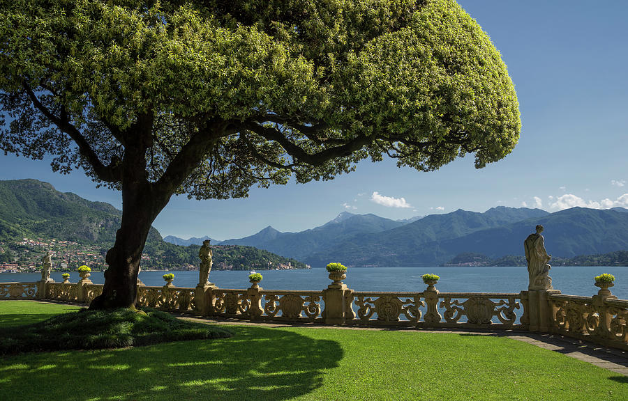 Garden Terrace Of Villa Del Balbianello, Lake Como, Italy Digital Art ...