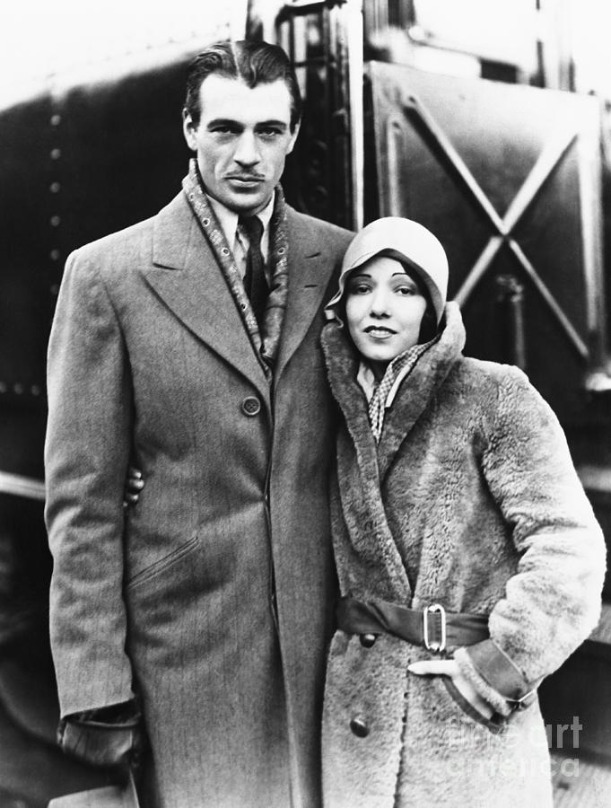 Gary Cooper And Lupe Velez In Embrace Photograph by Bettmann