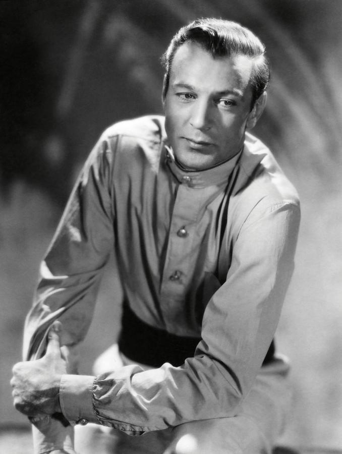 GARY COOPER in BEAU GESTE -1939-. Photograph by Album