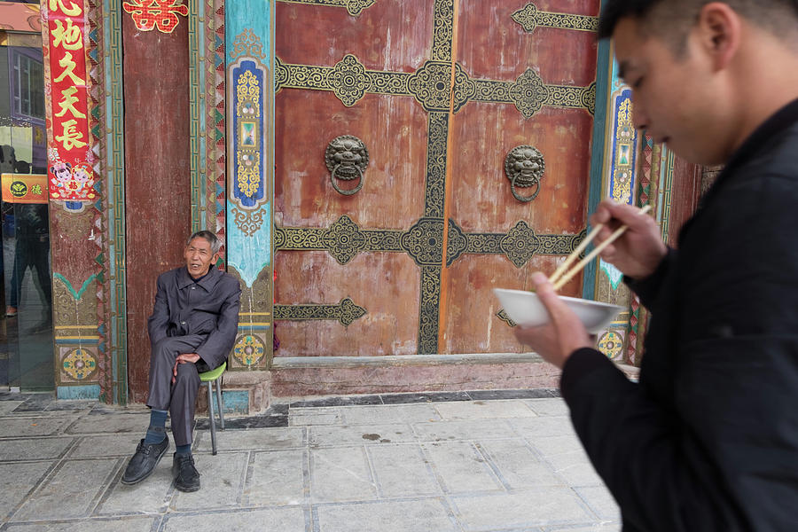 China Photograph - Gate Keeper by Inge Elewaut