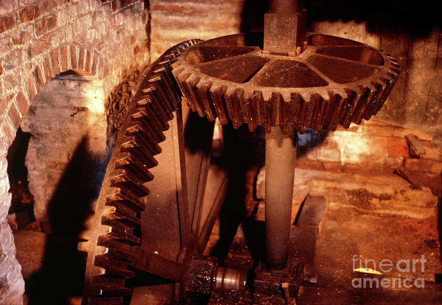 Gearing System Inside A Water Mill Photograph by John Howard/science Photo Library