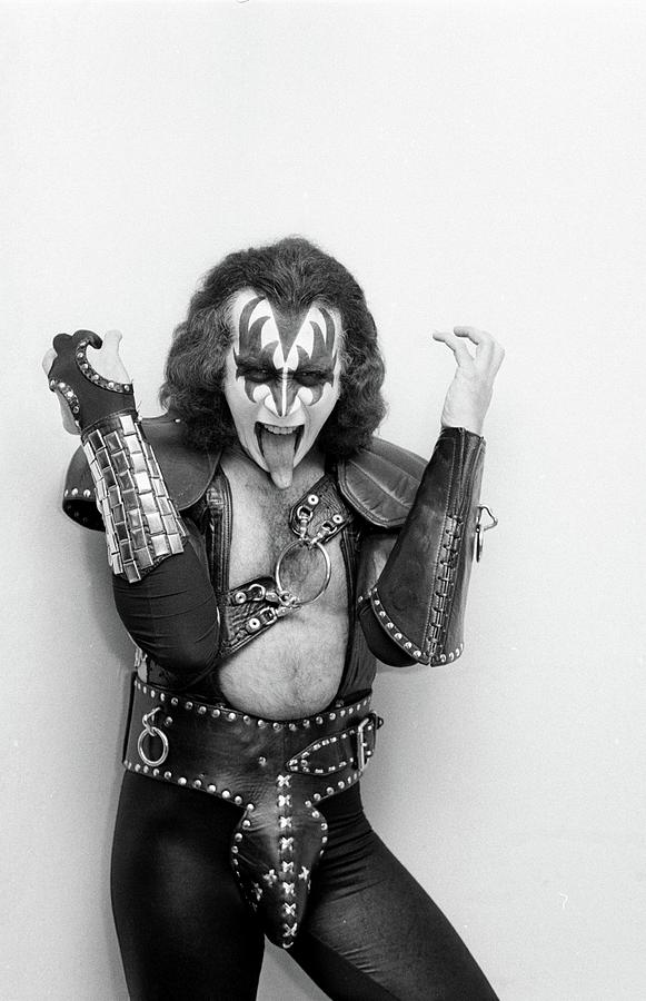 gene simmons with make up