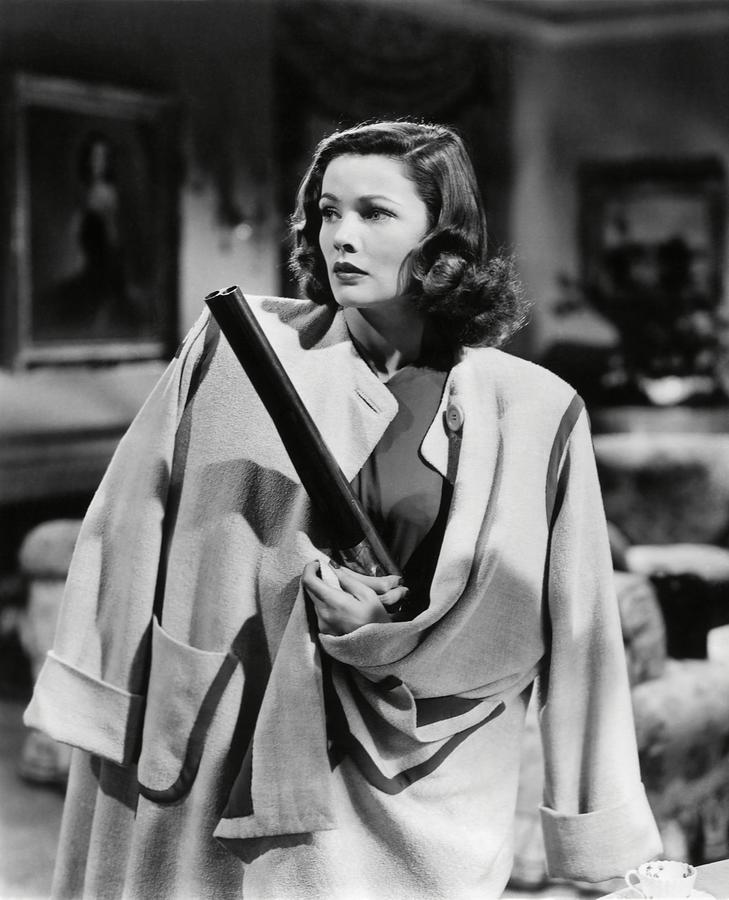 GENE TIERNEY in LAURA -1944-. Photograph by Album