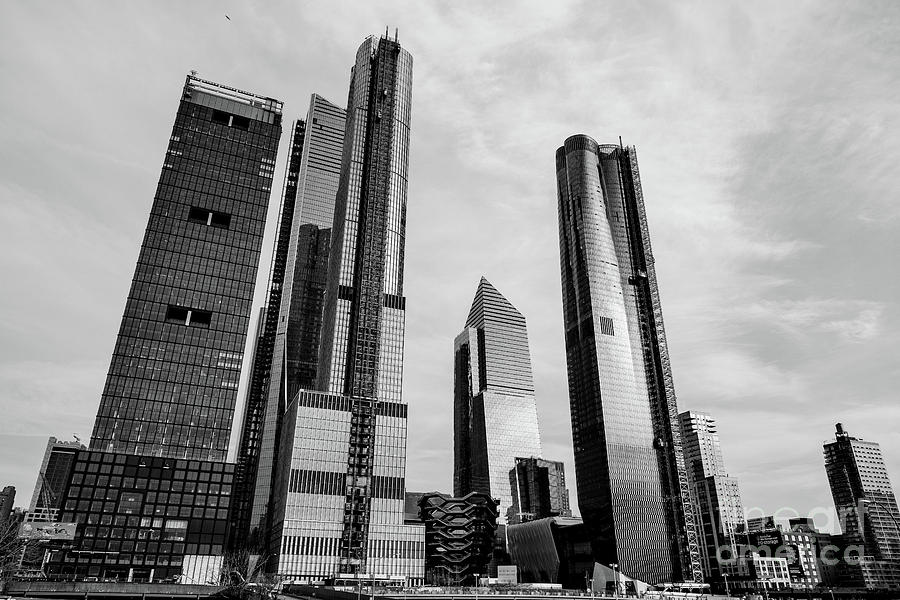 General view of Hudson Yards skyline from High Line Park in midt by Edi Chen General view of Hudson Yards skyline from High Line Park in midt by Edi Chen