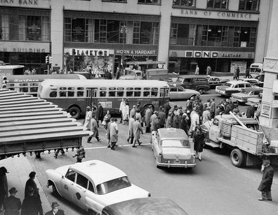 General View Of Pedestrians Crossing Photograph by New York Daily News Archive