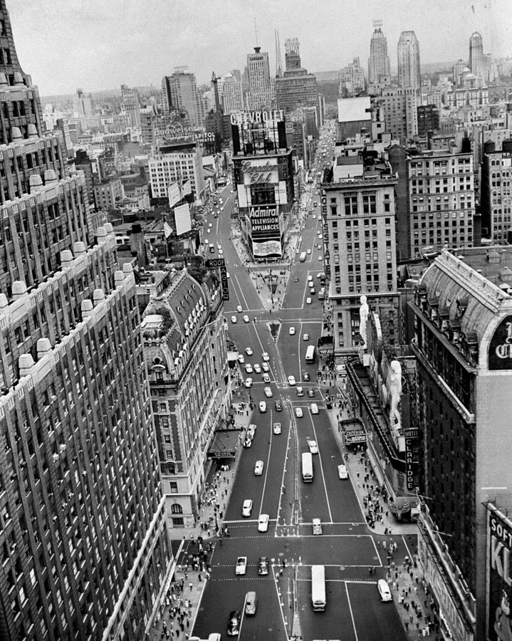 General View Of Times Square Looking Photograph by New York Daily News Archive