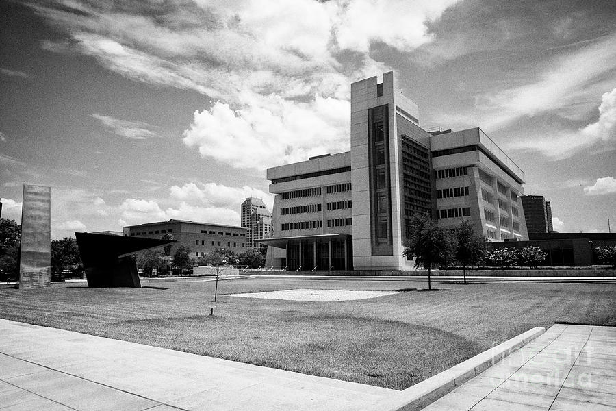 George C. Young federal building and courthouse including bankruptcy ...