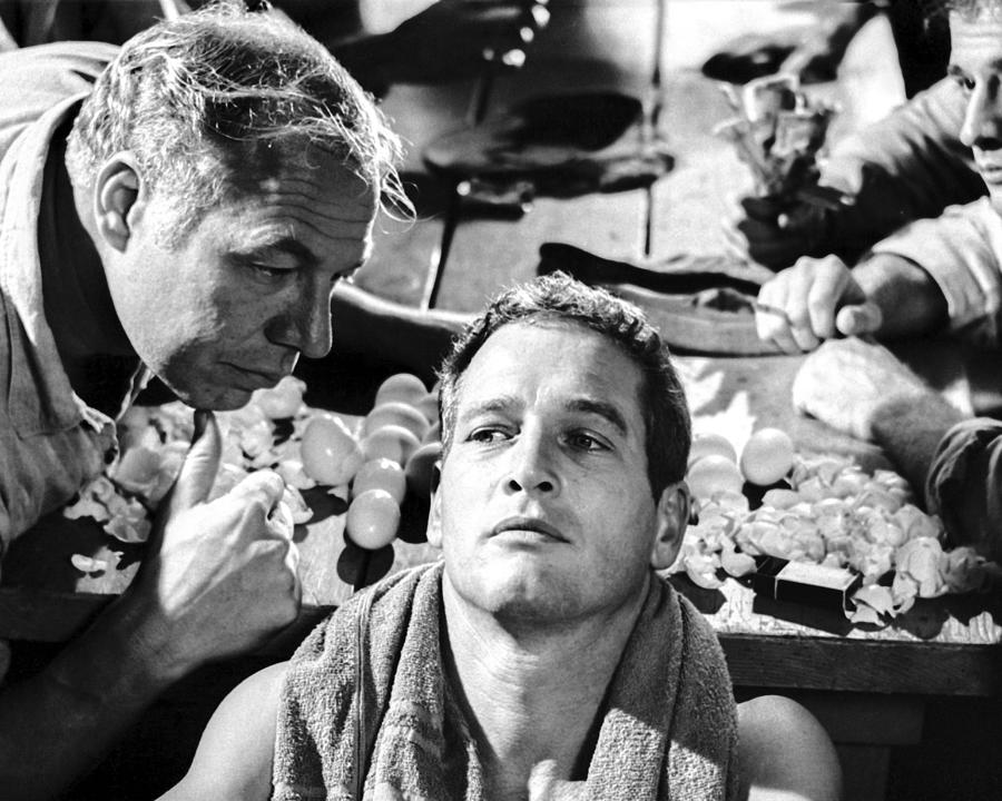 Paul Newman Photograph - George Kennedy Talking To Paul Newman Looking Away by Globe Photos