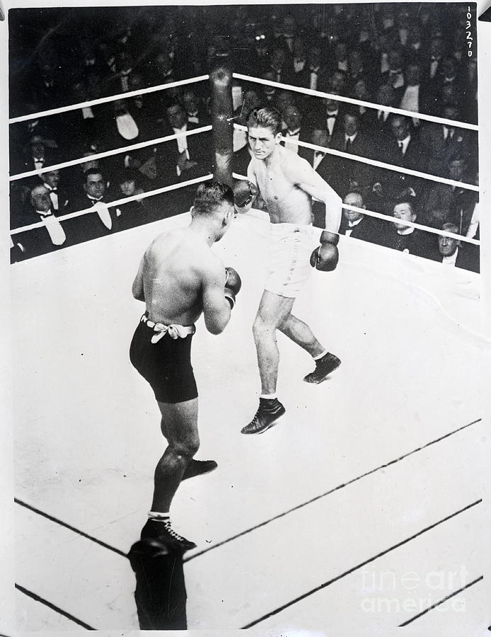 Georges Carpentier Versus Beckett Boxing Photograph by Bettmann