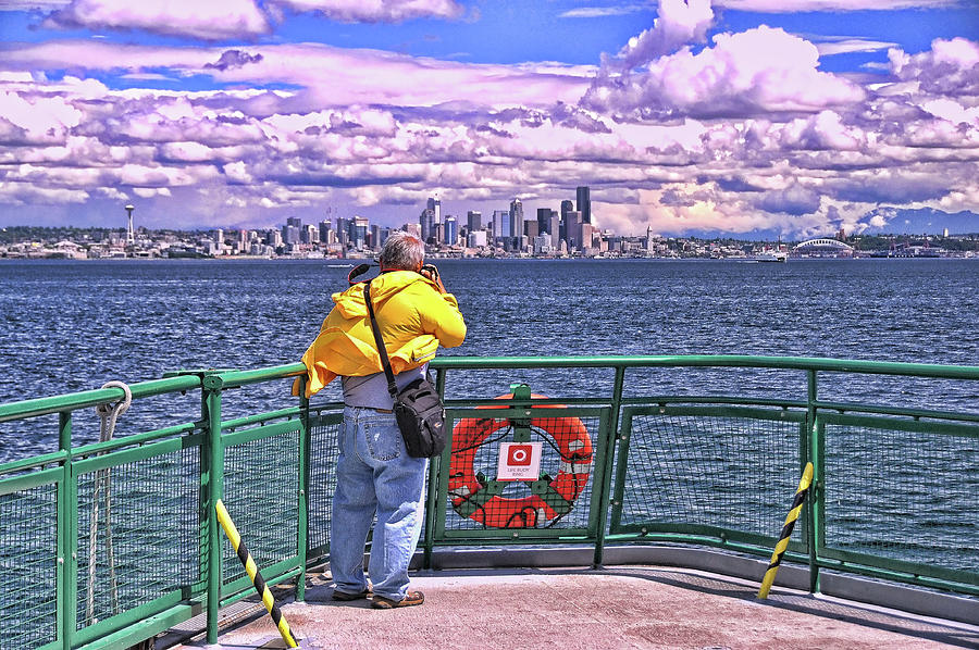 Getting the Shot - Seattle Photograph by Allen Beatty
