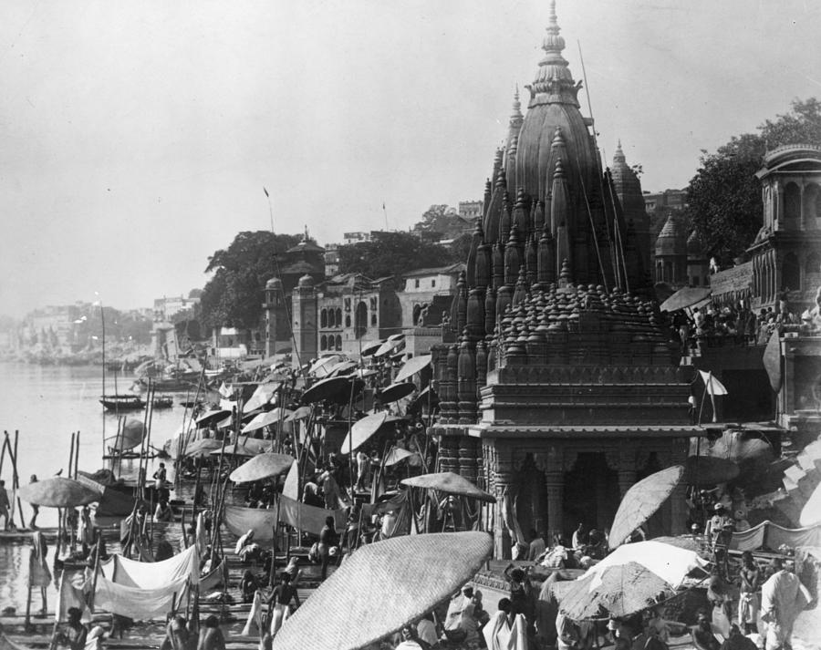 Ghats At Benares Photograph by Hulton Archive