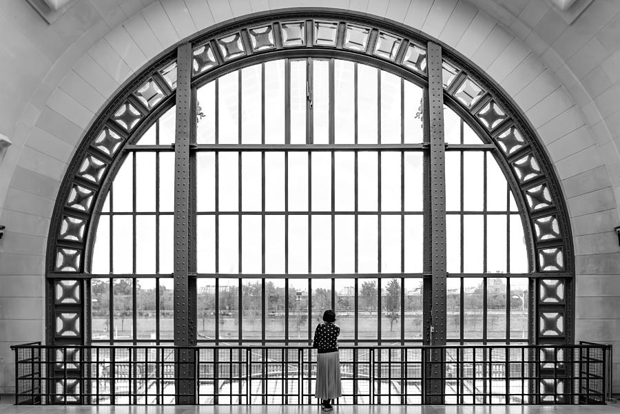 Portrait Photograph - Giant Window by Xun Li