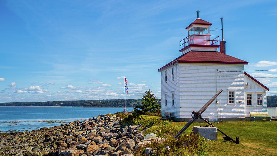 Gilberts Cove Lighthouse Photograph by Mark Llewellyn