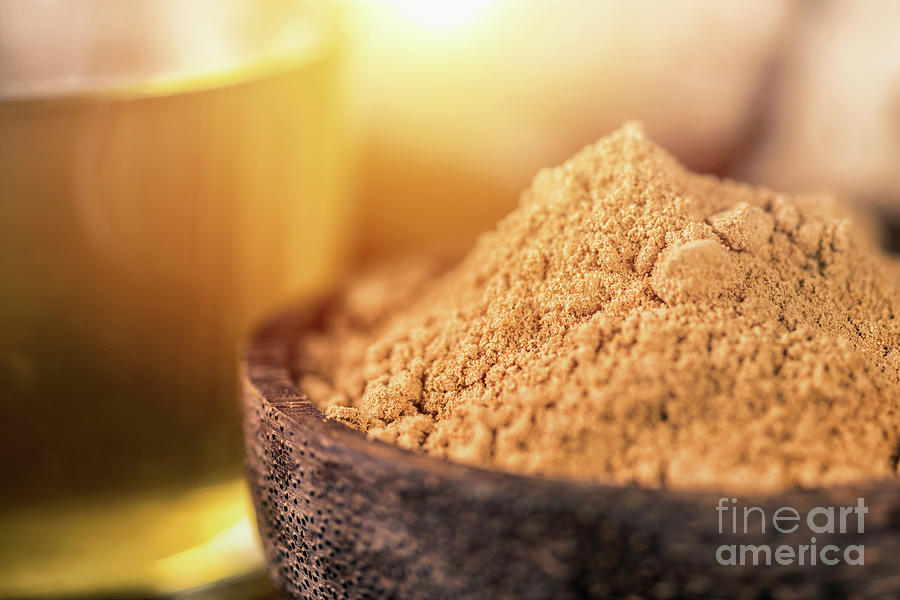 Ginger Powder And Tea Photograph by Microgen Images/science Photo Library