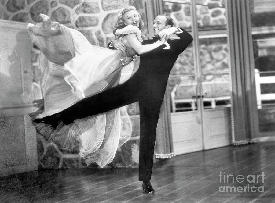 Ginger Rogers And Fred Astaire Dancing Photograph by Bettmann