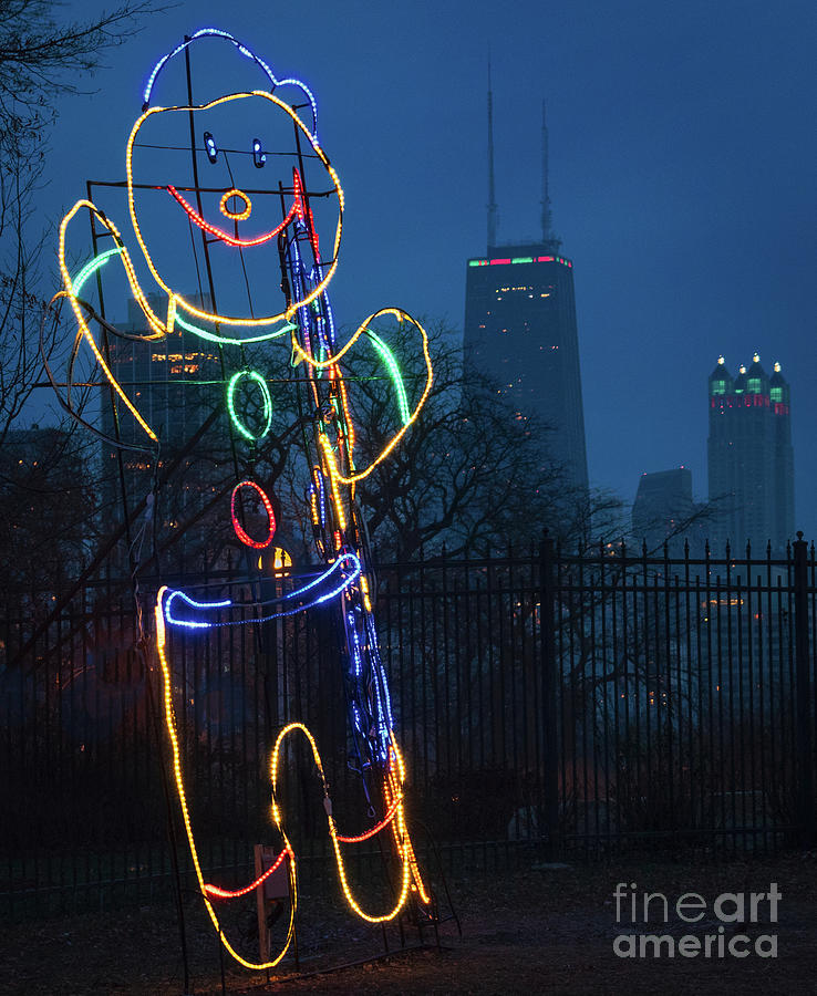 Gingerbread man invades Chitown Photograph by Izet Kapetanovic
