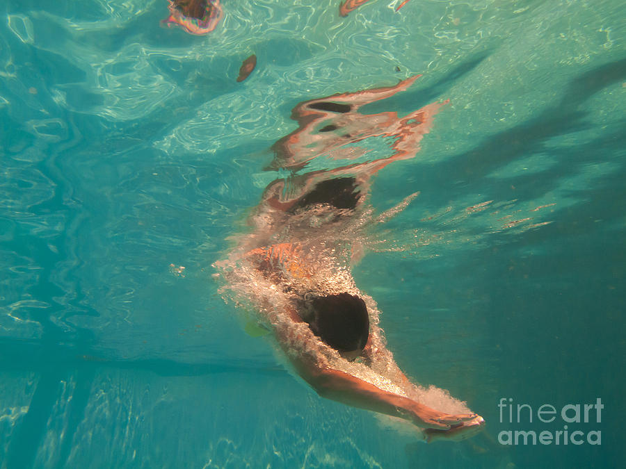 Behind Photograph - Girl Diving In The Swimming Pool by Netfalls Remy Musser Behind Photograph - Girl Diving In The Swimming Pool by Netfalls Remy Musser