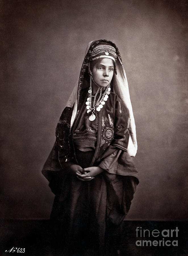 Girl In Traditional Middle Eastern Photograph by Bettmann