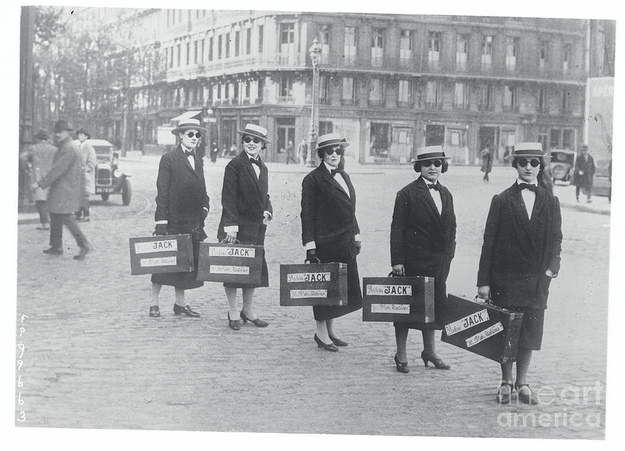 Girls Advertising For Film By Carrying Photograph by Bettmann