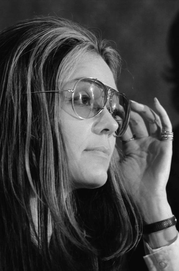 Gloria Steinem, American Feminist Photograph by Science Source
