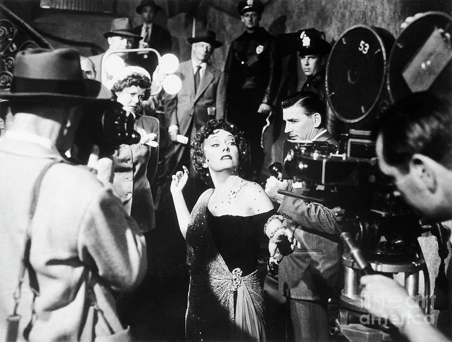 Gloria Swanson As Norma Desmond Photograph by Bettmann