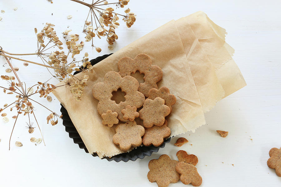 Glunen-free Almond Biscuits With Cinnamon And Cardamom Photograph by Regina Hippel