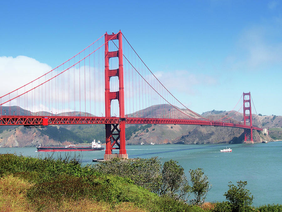 Golden Gate Bridge From Fort Point by Mediattivo