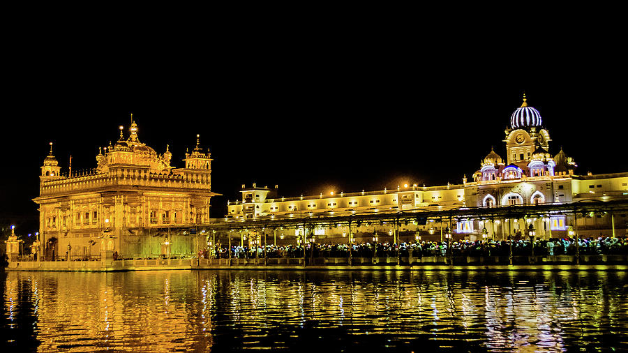 Golden Temple at Amritsar Photograph by Sugita Kumari - Fine Art America