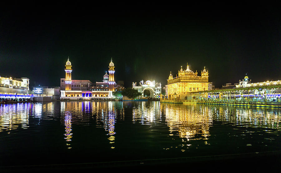 Golden Temple Gurdwara Photograph by Gary Gillette