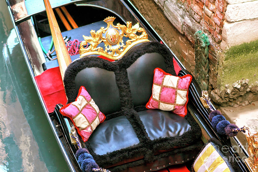 Gondola Seat in Venezia Photograph by John Rizzuto