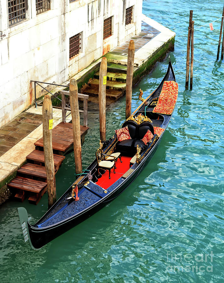 Gondola Style in Venice Photograph by John Rizzuto