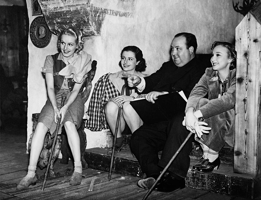 GOOGIE WITHERS , ALFRED HITCHCOCK and MARGARET LOCKWOOD in THE LADY VANISHES -1938-. Photograph ...