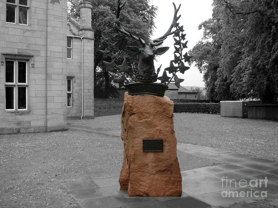 Gordon Highlanders Memorial - Huntly, Scotland Photograph by Yvonne Johnstone