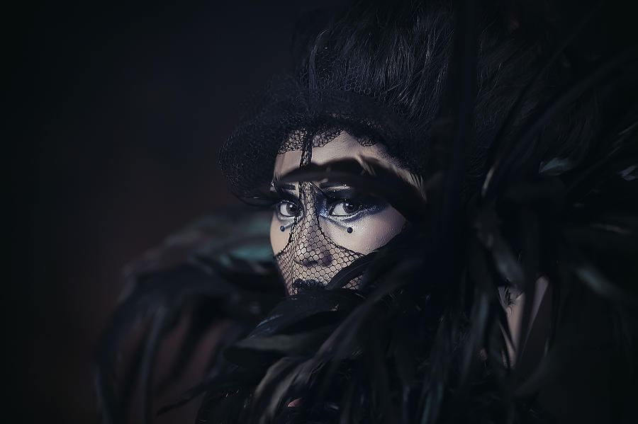 Feather Photograph - Gothic Queen by Che Abu Bakar