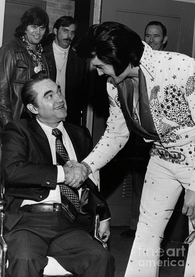 Gov. George C. Wallace Met Elvis Presley Photograph by Bettmann