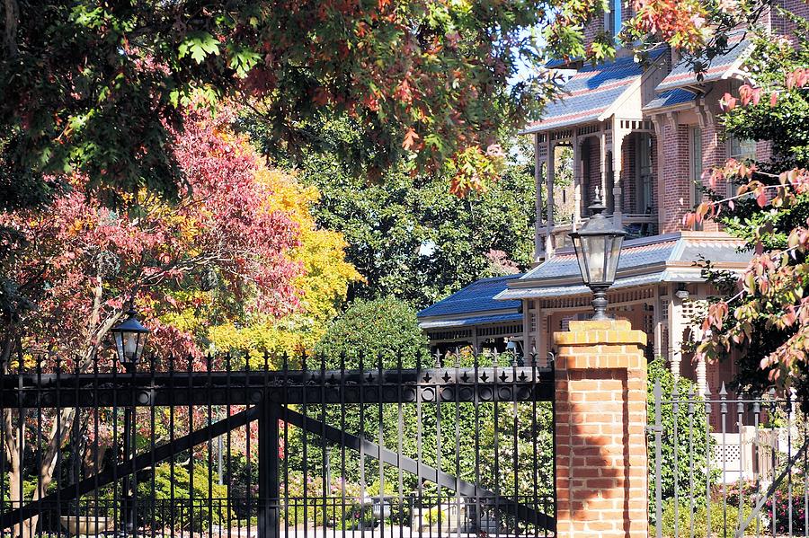 Governors Gate by Jeri Love Governors Gate by Jeri Love