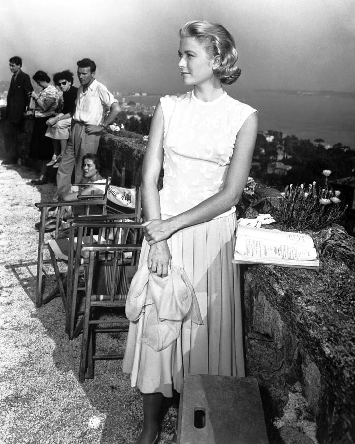 Grace Kelly Behind The Scenes Of “to Catch A Thief” Photograph by Globe ...