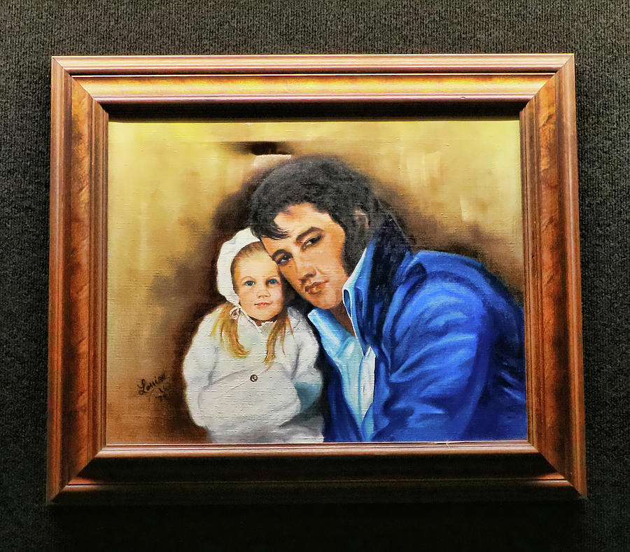 Graceland - Elvis and Lisa Marie Photograph by Allen Beatty