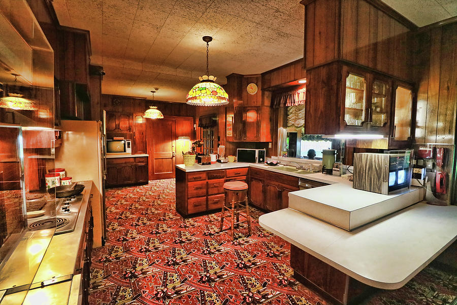 Graceland - Kitchen Photograph by Allen Beatty