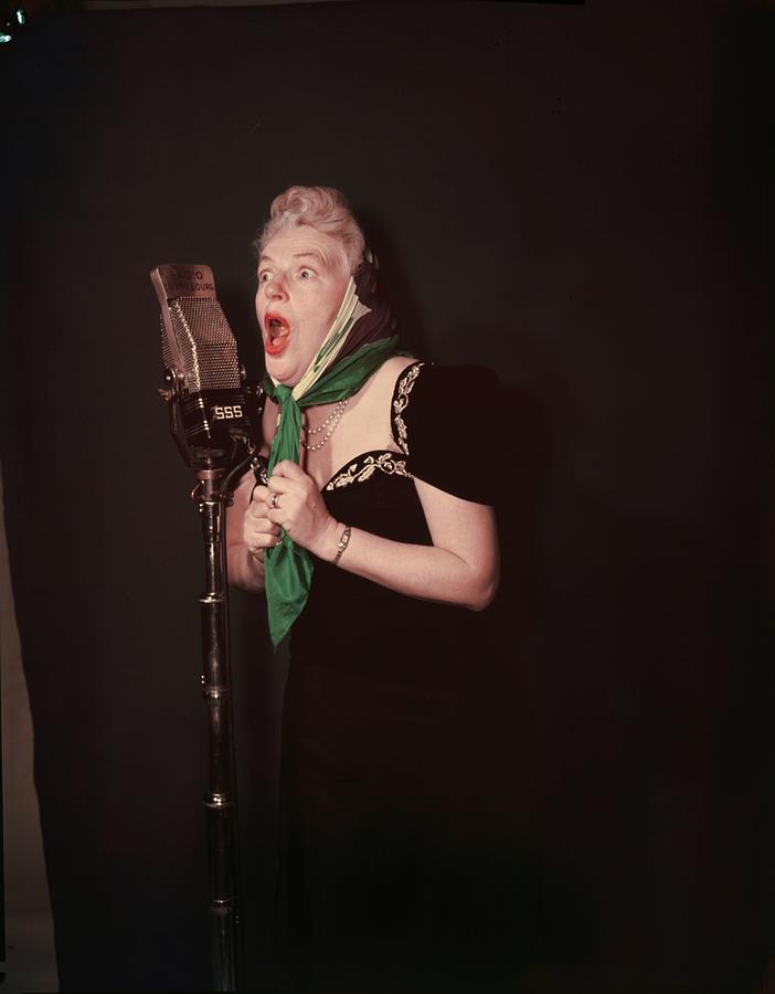 Gracie Fields Photograph by Baron