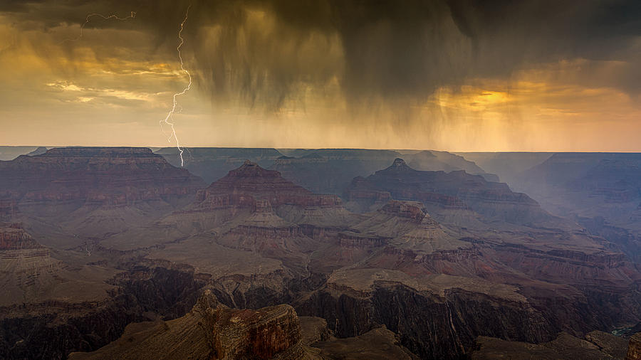 Grand Canyon National Park Photograph - Grand Canyon Monsoon by Ning Lin