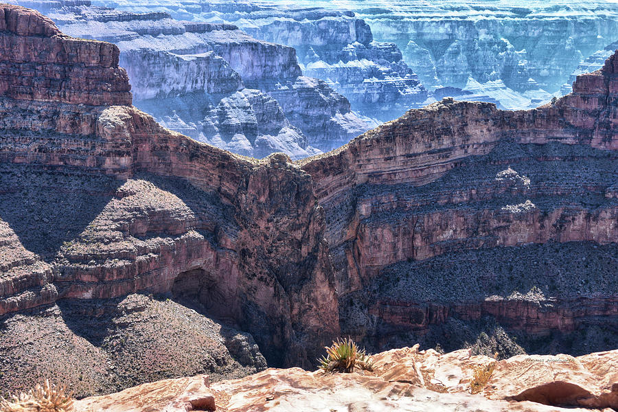Eagle Point at Grand Canyon West Rim - Christianson Tours