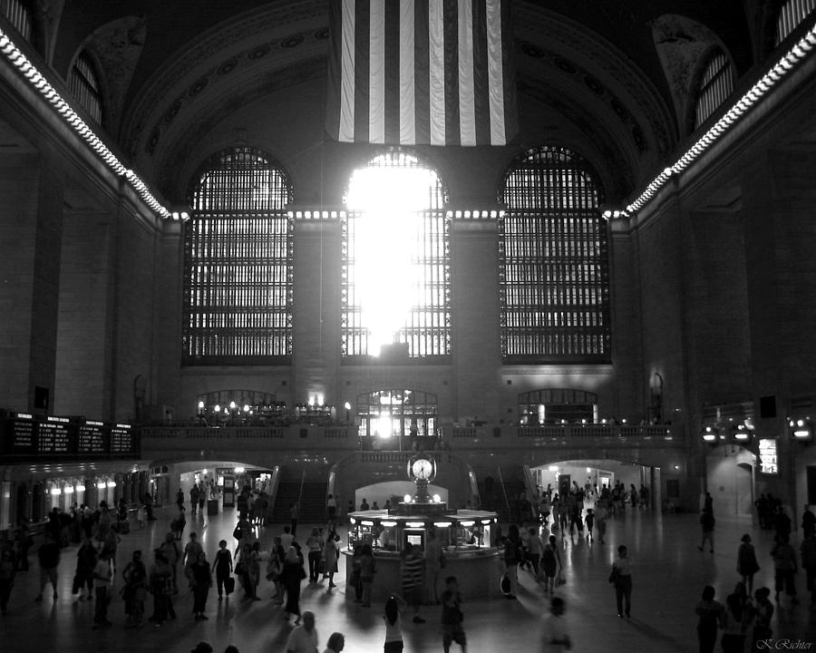 Grand Central Photograph by Keiko Richter