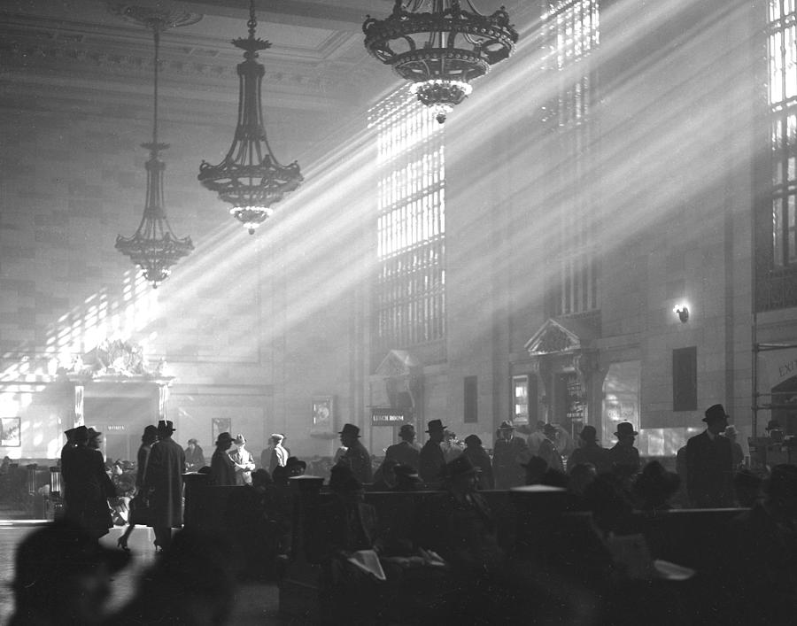Grand Central Station Photograph by New York Daily News Archive