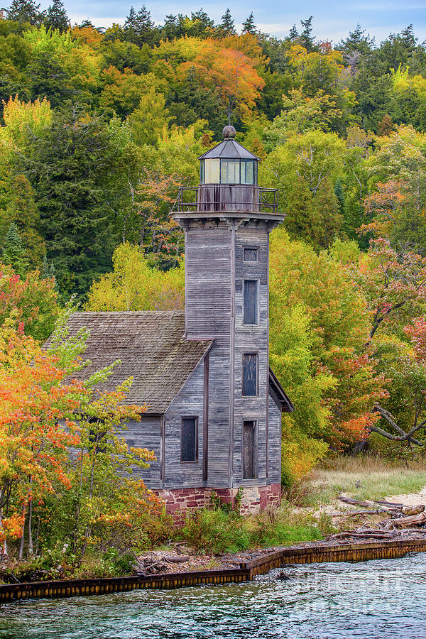 Grand Island Lighthouse  -5427 Photograph by Norris Seward