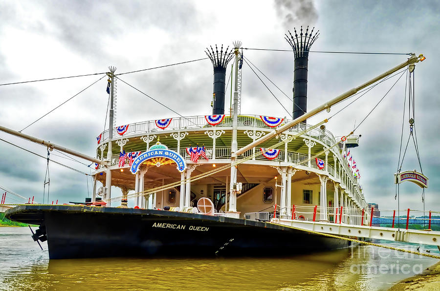Grand Old Riverboats Photograph by Mel Steinhauer