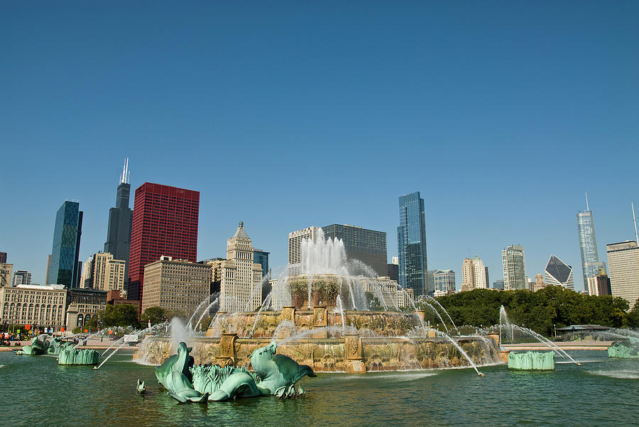 Grant Park - Buckingham Fountain Photograph by Weible1980