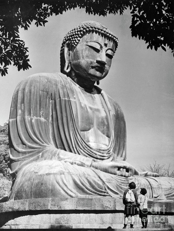 Great Buddha Of Kamakura Photograph by Bettmann