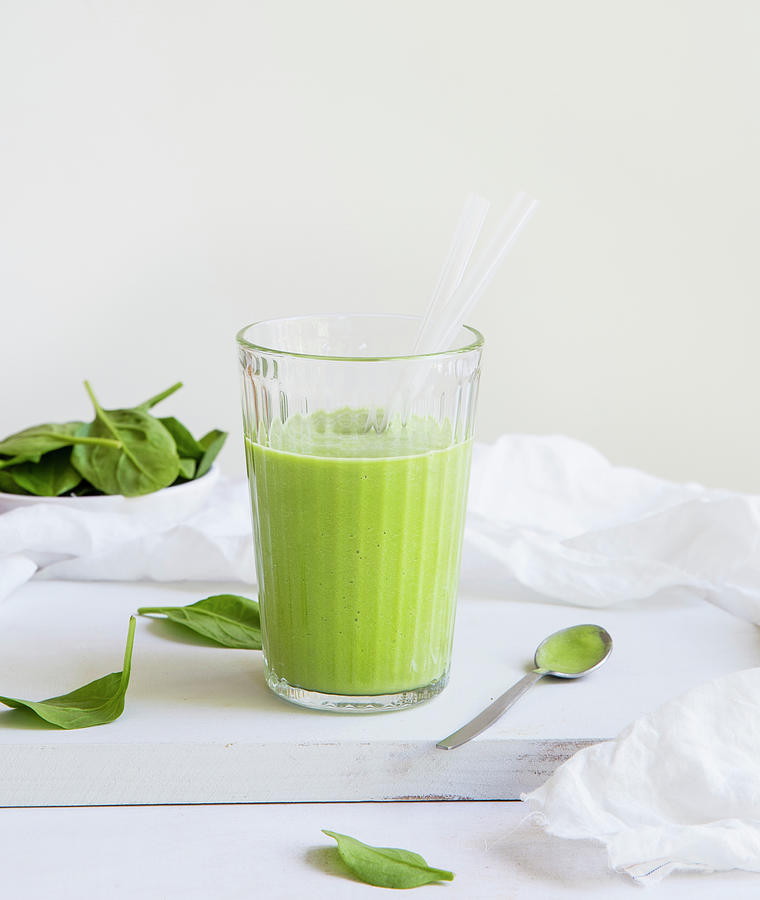 Green Spinach Smoothie Photograph by Joana Leito